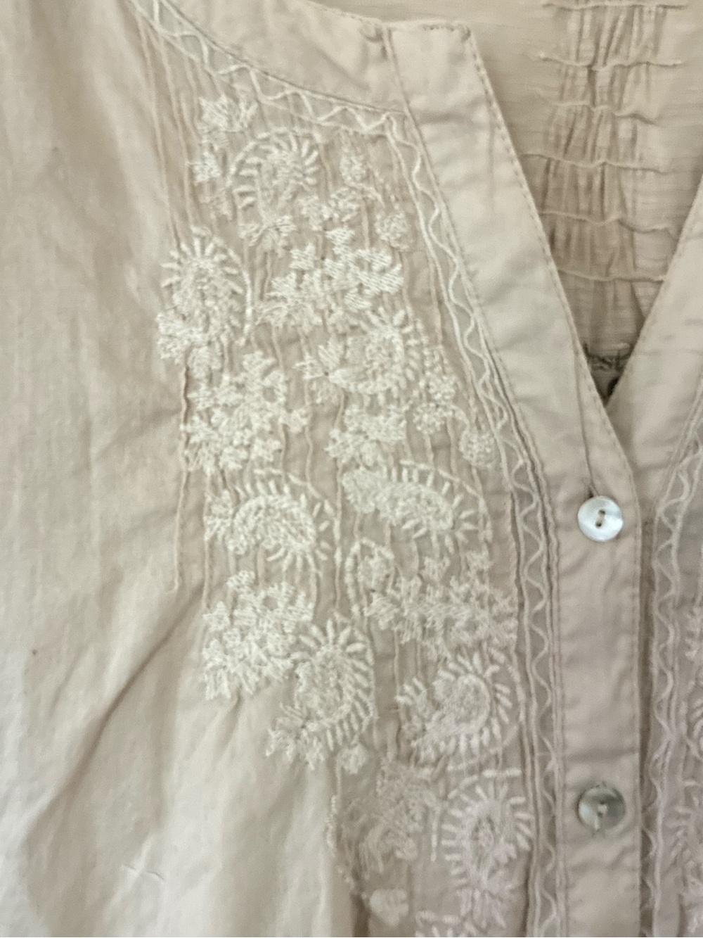 Nine West Light Beige Tee - Picture 3 of 6